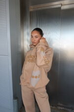 Lucky Me Tracksuit Sand - Afbeelding 4